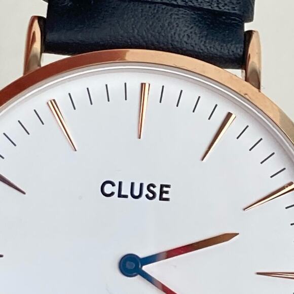 CLUSE Black Leather Rose Gold Plated Steel White Dial Watch - Picture 7 of 15